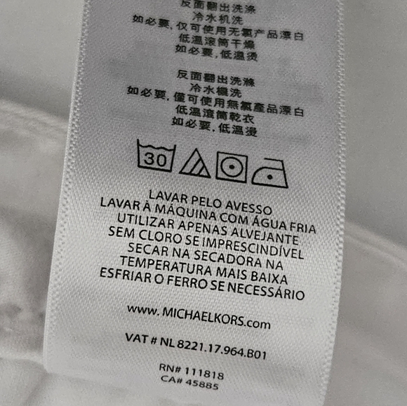 Michael kors white roll up shorts with belt size 4 - Picture 10 of 10